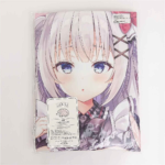 image - 【絵巻本舗】二次元イラストグッズ特化型買取専門店 Package of an anime pillow cover featuring a girl with light silver hair and purple eyes, in plastic wrap with a care label visible at the top-right.